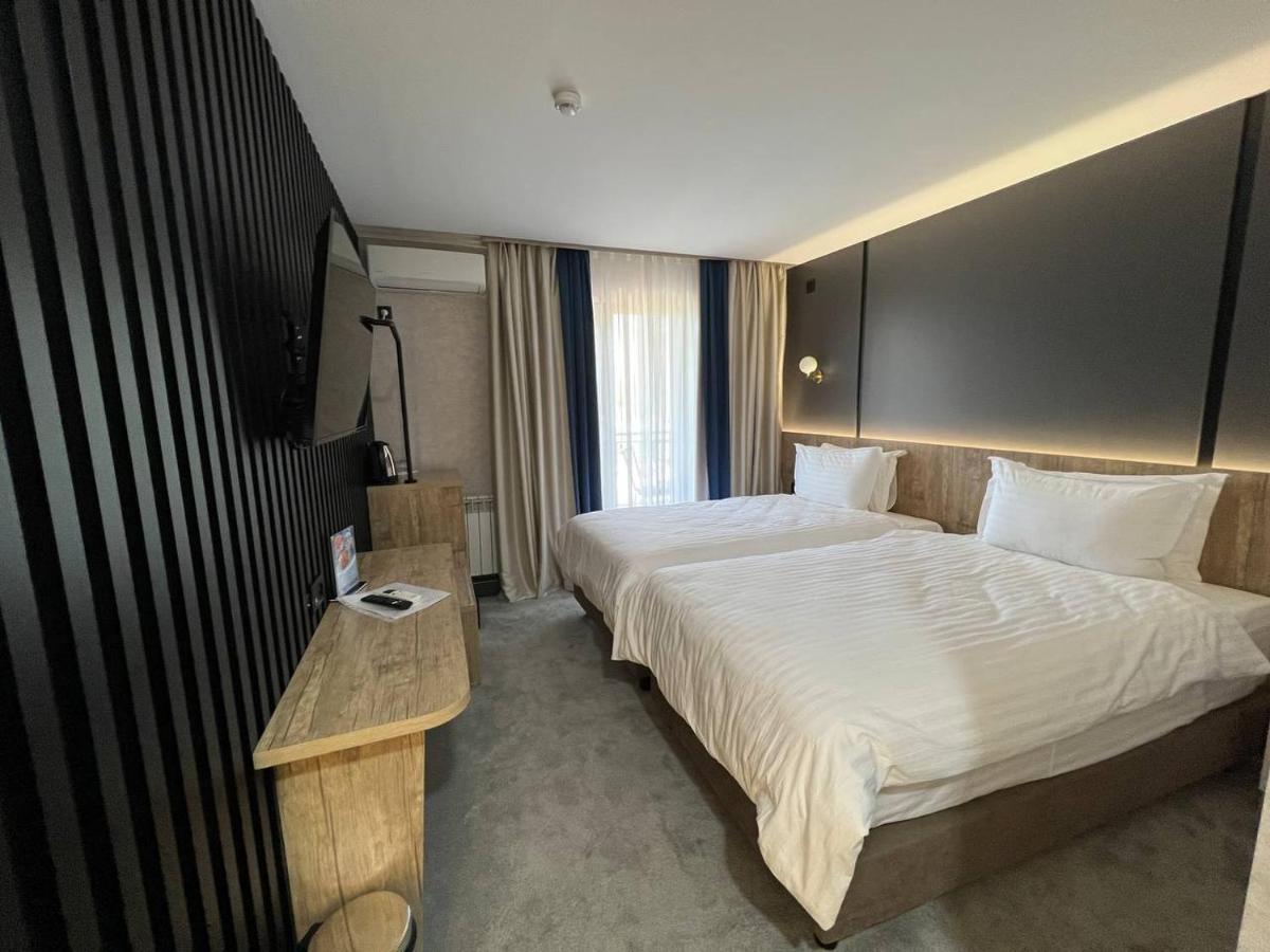 Avenue Park Hotel Yusufkhona Exteriér fotografie