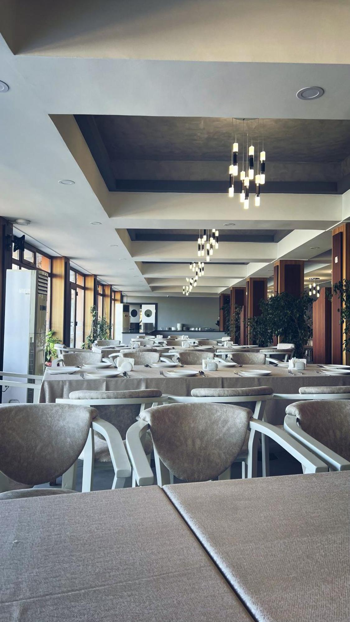 Avenue Park Hotel Yusufkhona Exteriér fotografie